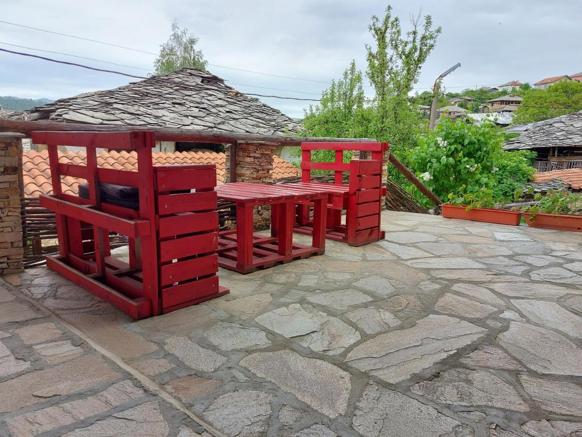 Sharkov Guest House Dolen  ภายนอก รูปภาพ