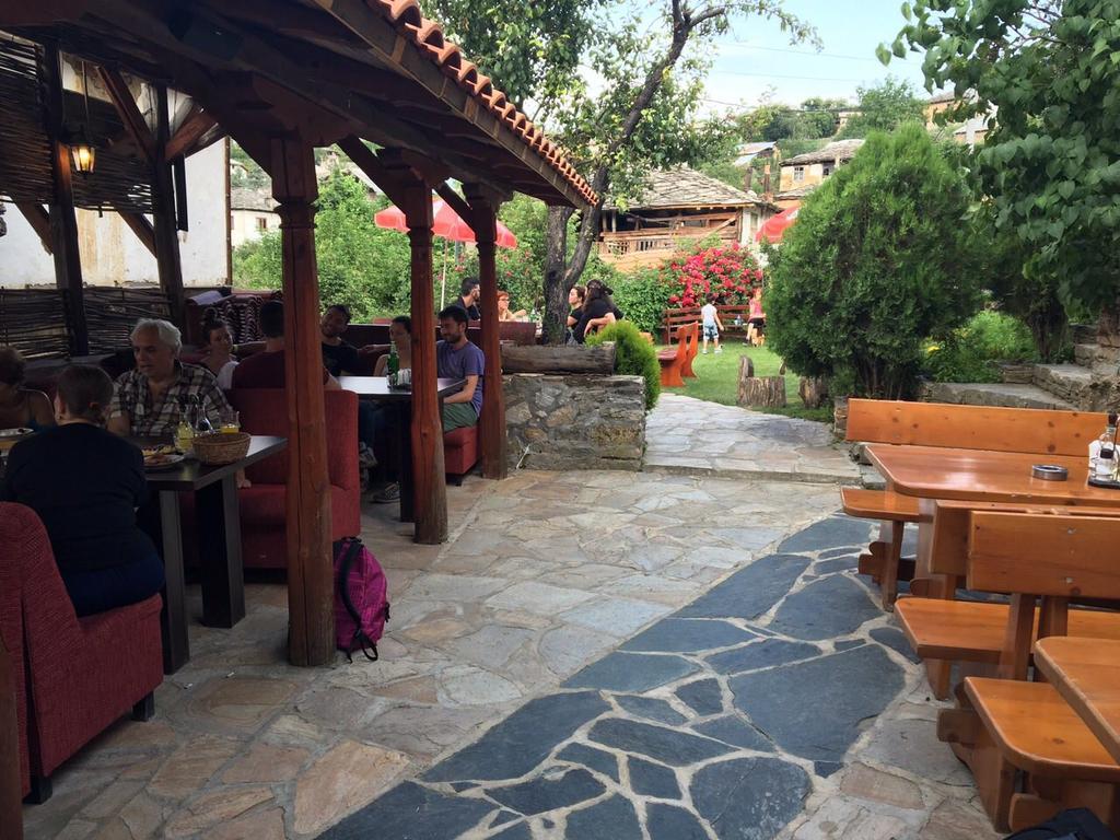 Sharkov Guest House Dolen  ภายนอก รูปภาพ
