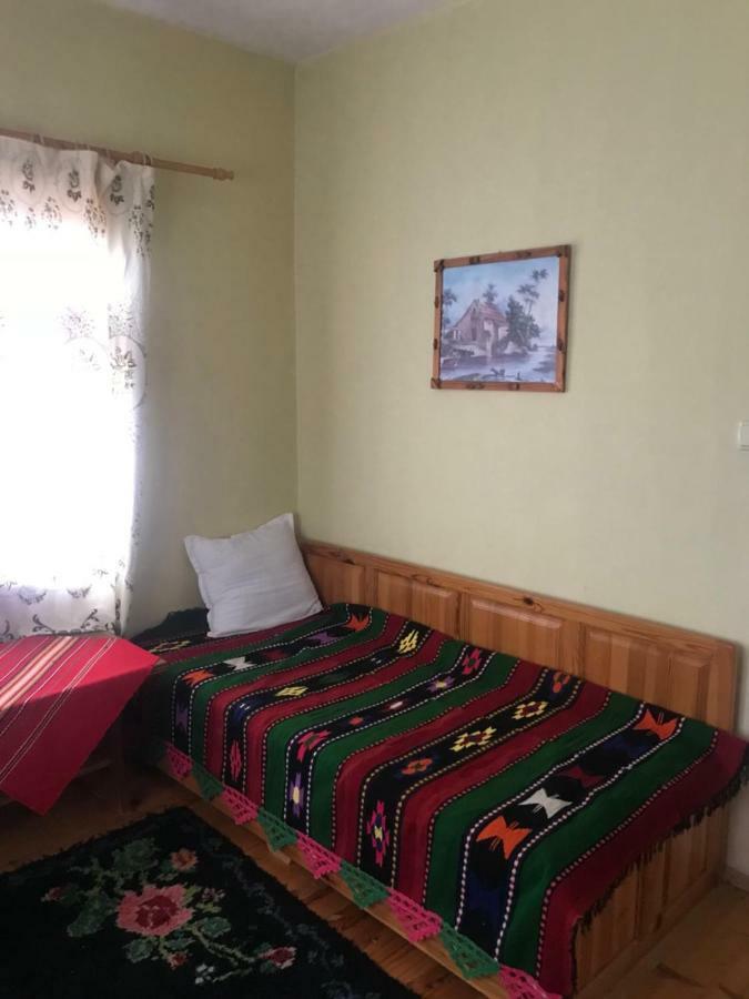 Sharkov Guest House Dolen  ภายนอก รูปภาพ
